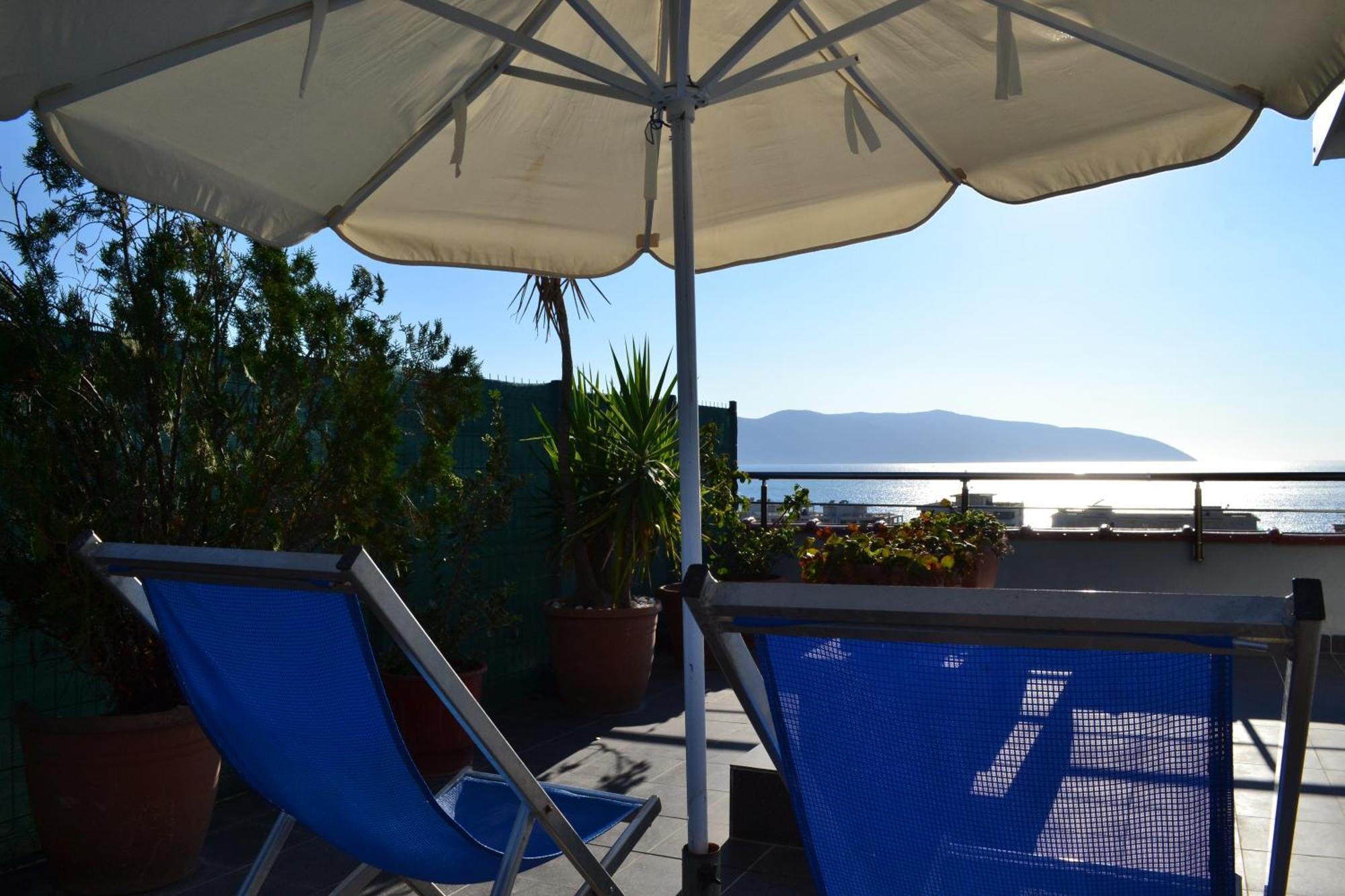 Seaview Penthouse Terrace & Garage Apartment Vlore Exterior photo
